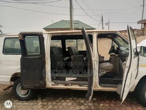 Ford E250 2002 White