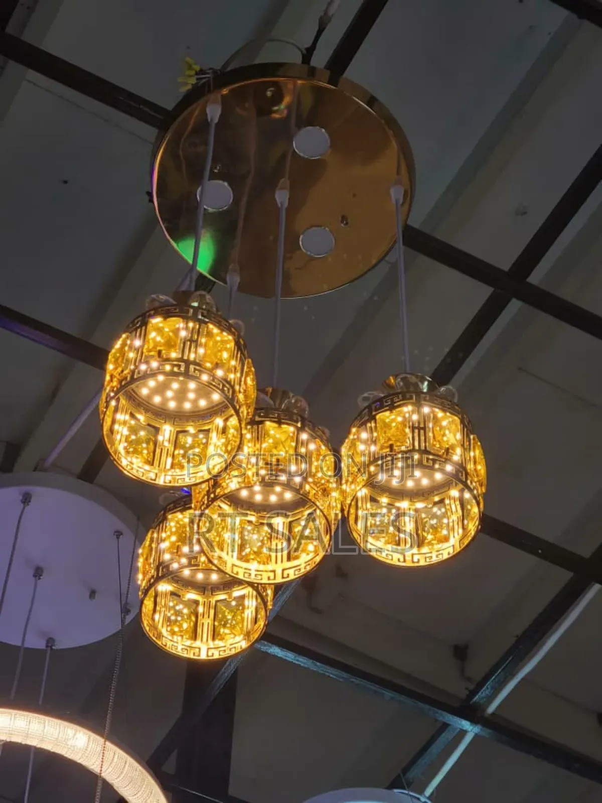 4 in 1 Pendant Light.