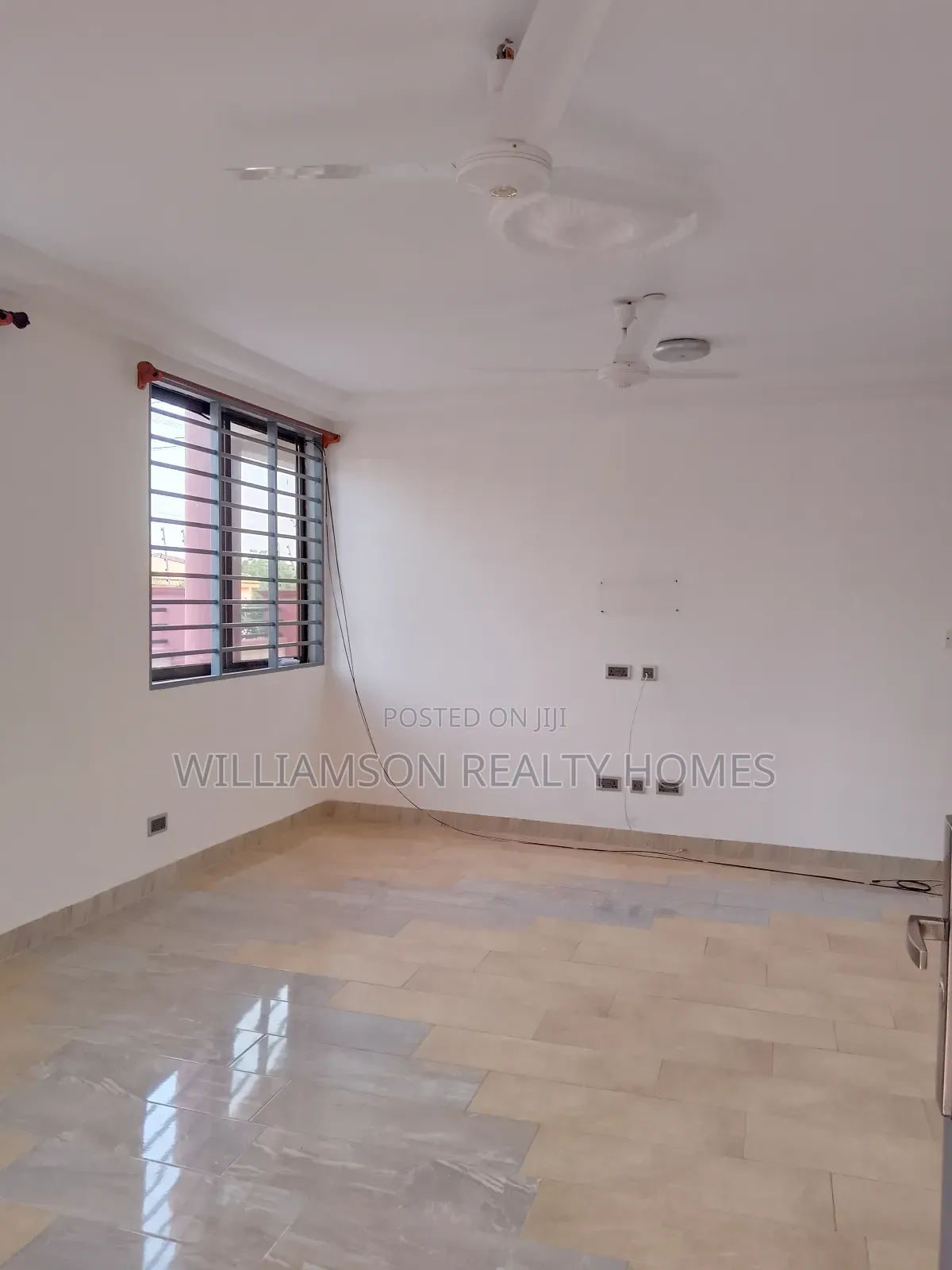 2bdrm Apartment in Community 18 Area, Spintex for rent