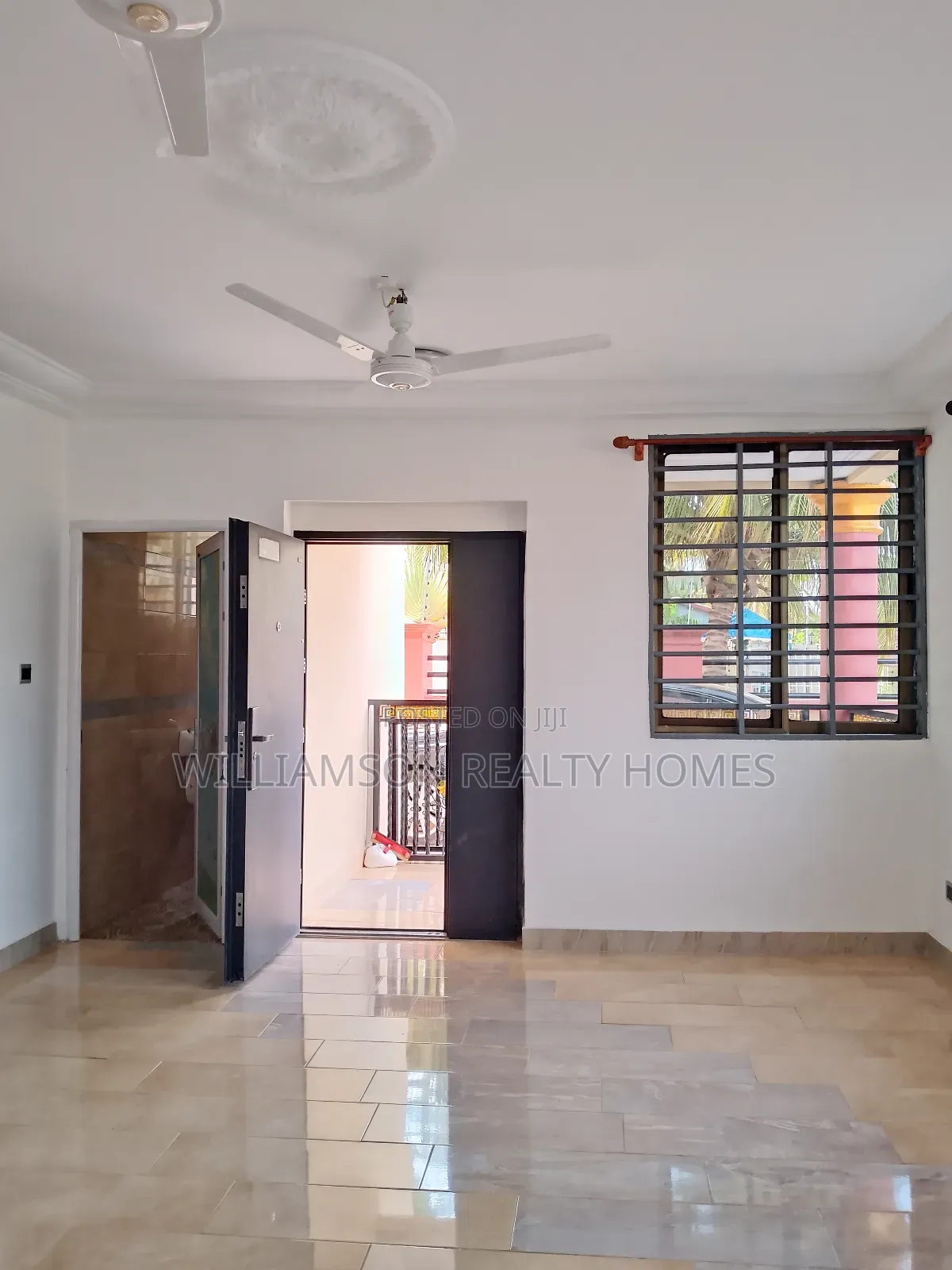 2bdrm Apartment in Community 18 Area, Spintex for rent