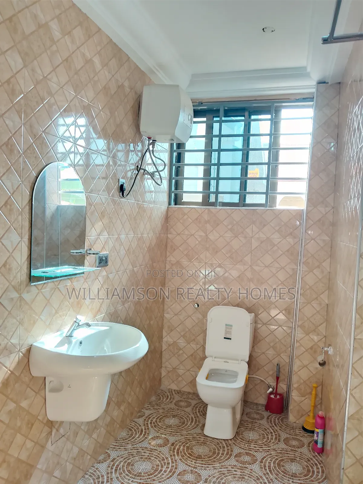 2bdrm Apartment in Community 18 Area, Spintex for rent