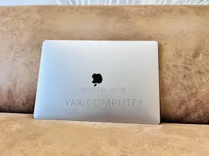 Laptop Apple MacBook Pro 2018 32GB Intel Core I7 SSD 512GB