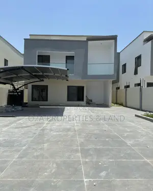 4bdrm House in East Airport for sale