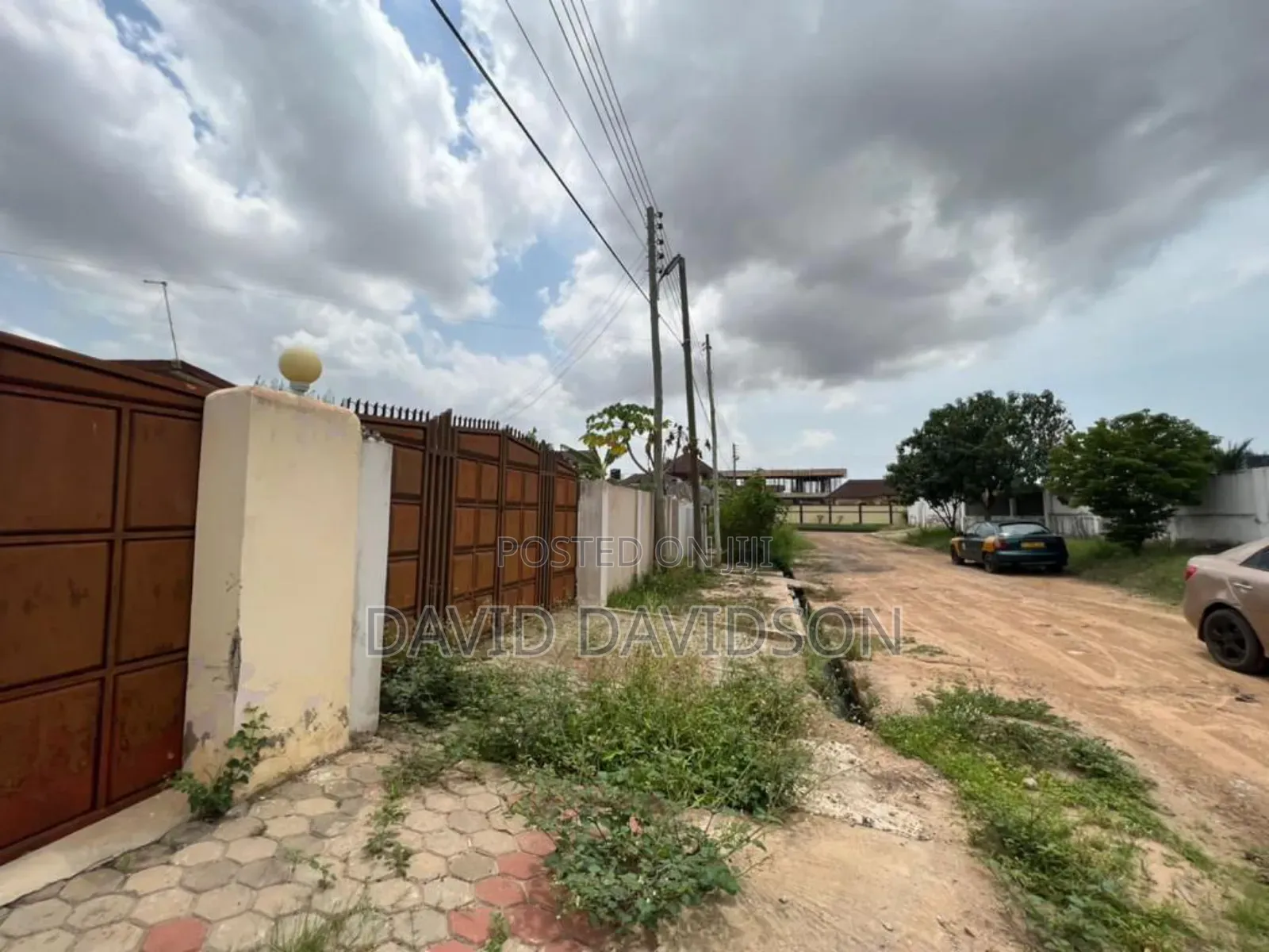 3bdrm House in 3 Bedroom House, Tema Metropolitan for sale
