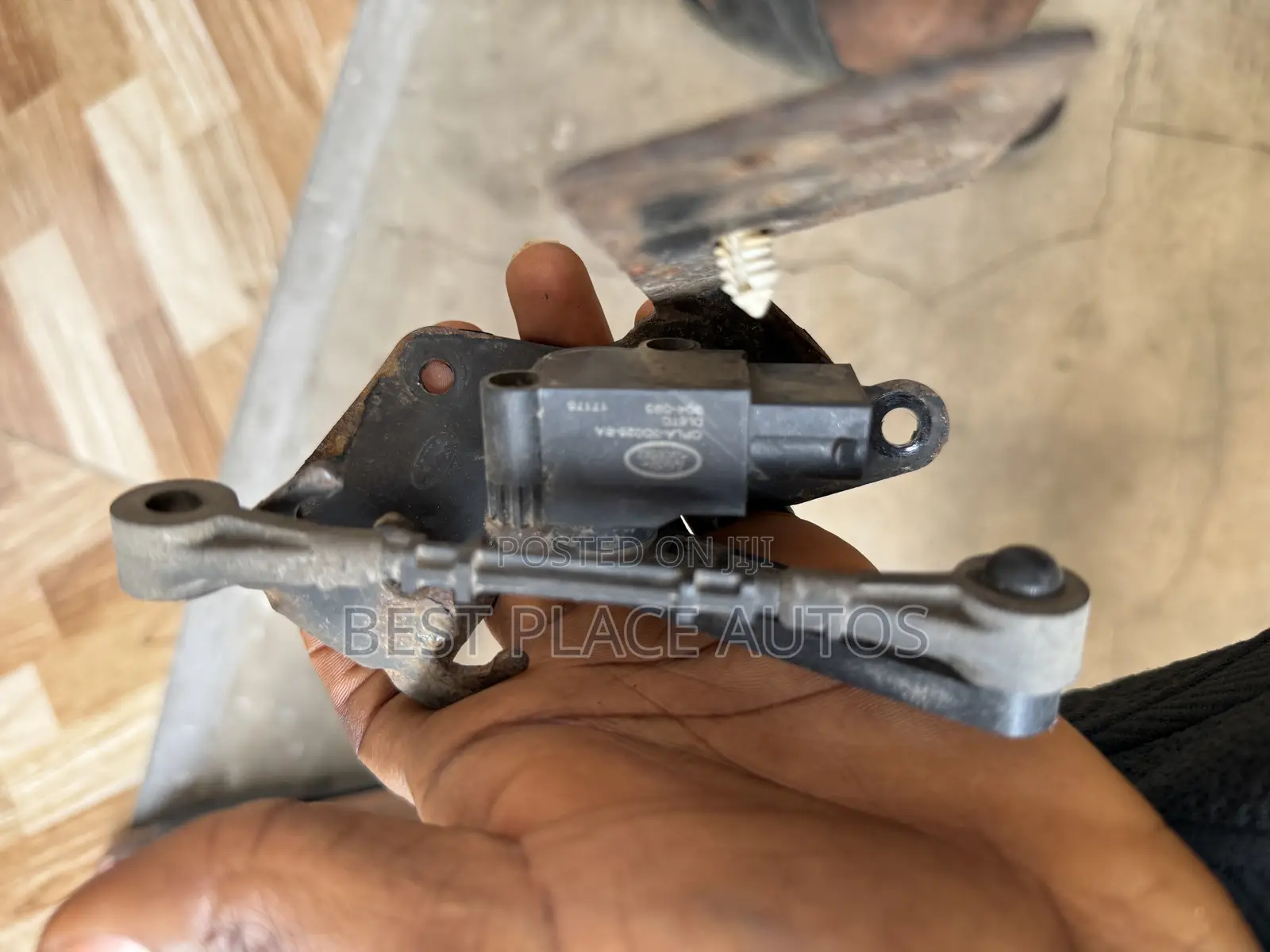 Land Rover Range Rover Sport 2015 Height Sensor