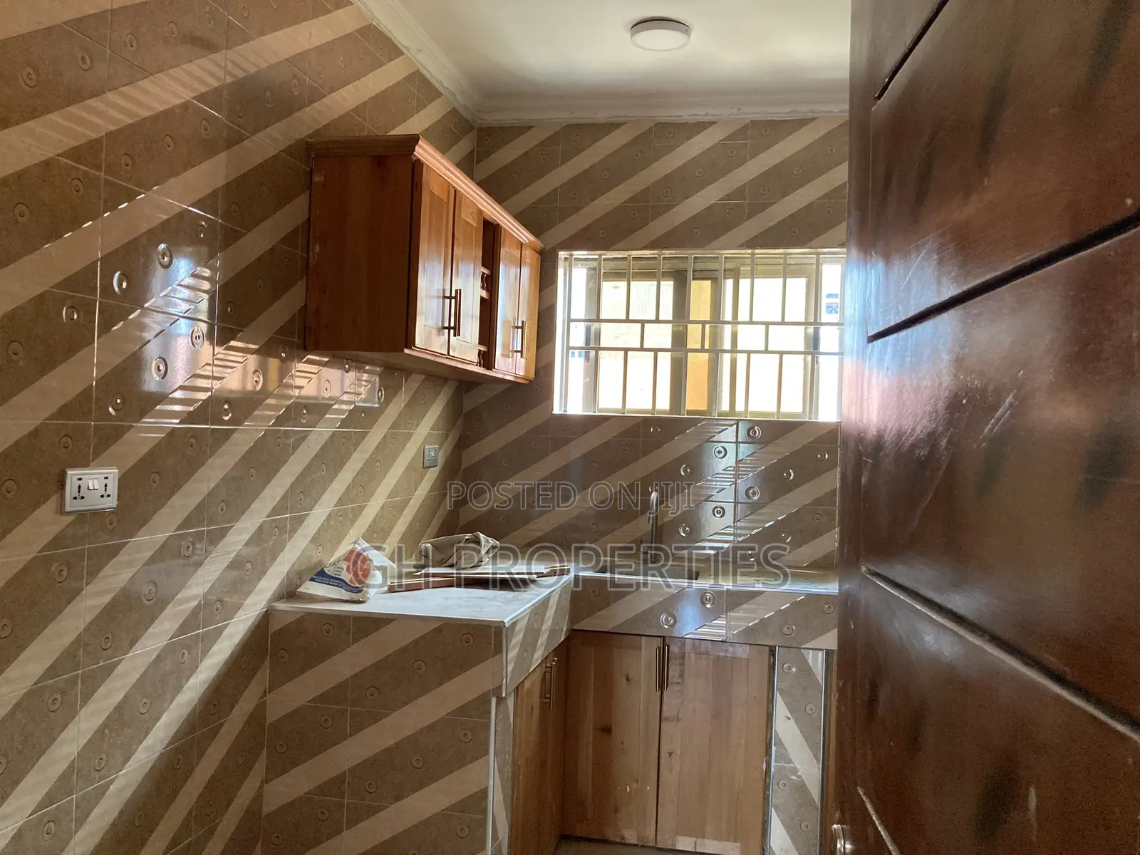 3bdrm Apartment in Sokoban Wood Village, Kumasi Metropolitan for rent