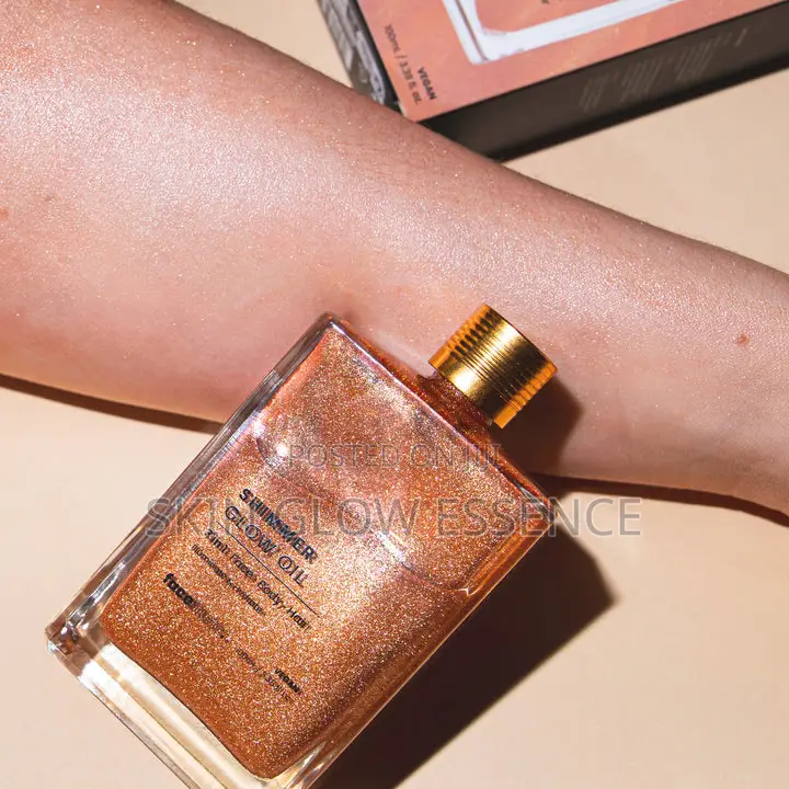 Face Facts Shimmer Glow Oil