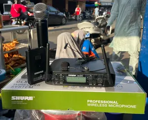GLX D4 Hand and Lapel Microphone