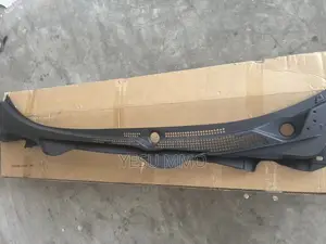 Honda Civic 2018 Wiper Panel