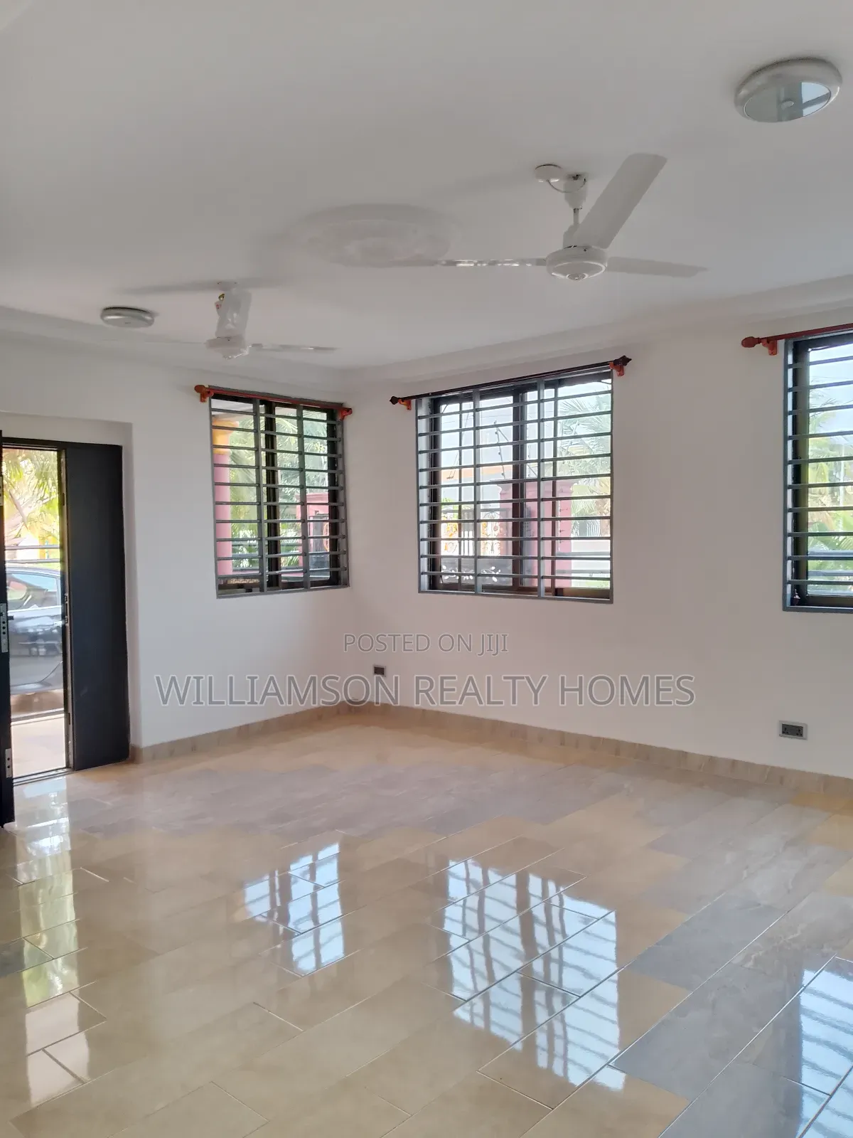 2bdrm Apartment in Community 18 Area, Spintex for rent