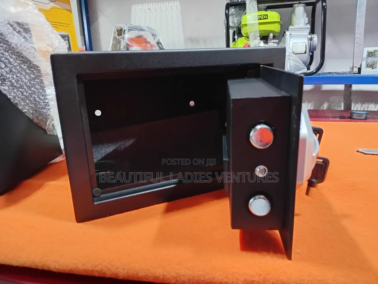 Brand New Electronic Safe Strong and Secure El