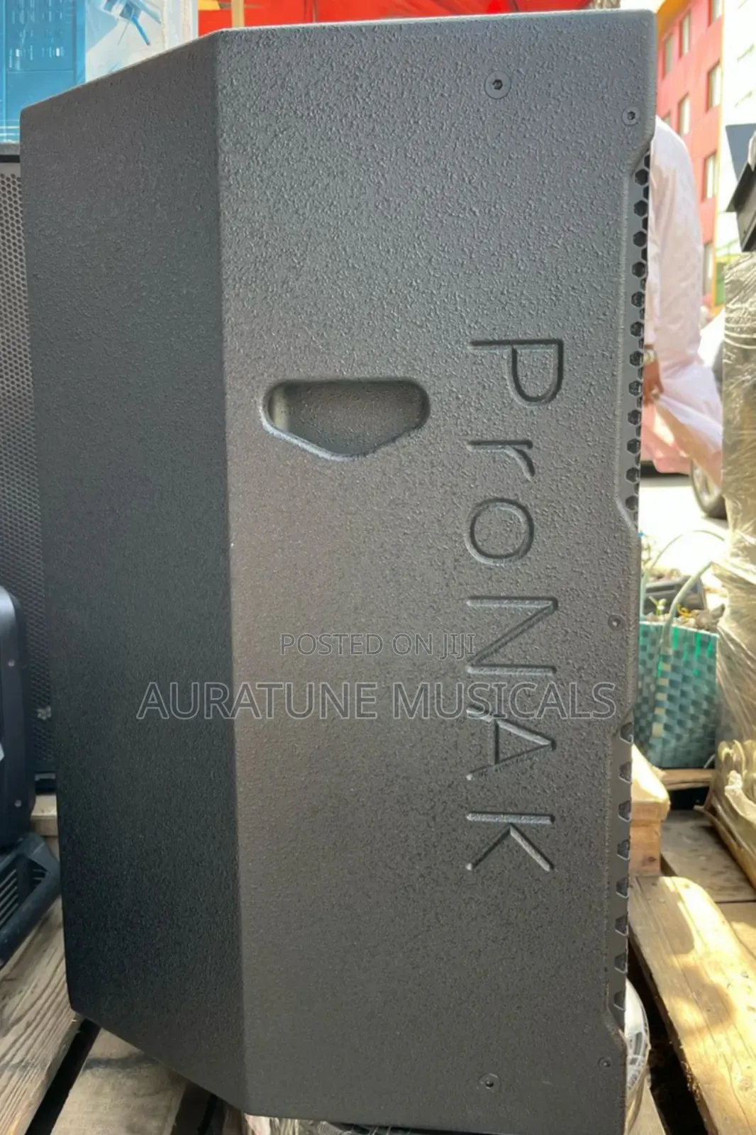 One Pair of Pro-Nak Half Range Speaker