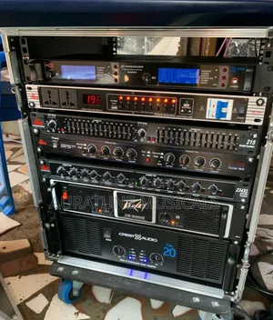 Martins Audio and Kara Line Array Speaker Set With Rack