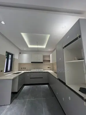 3bdrm House in East Legon for rent