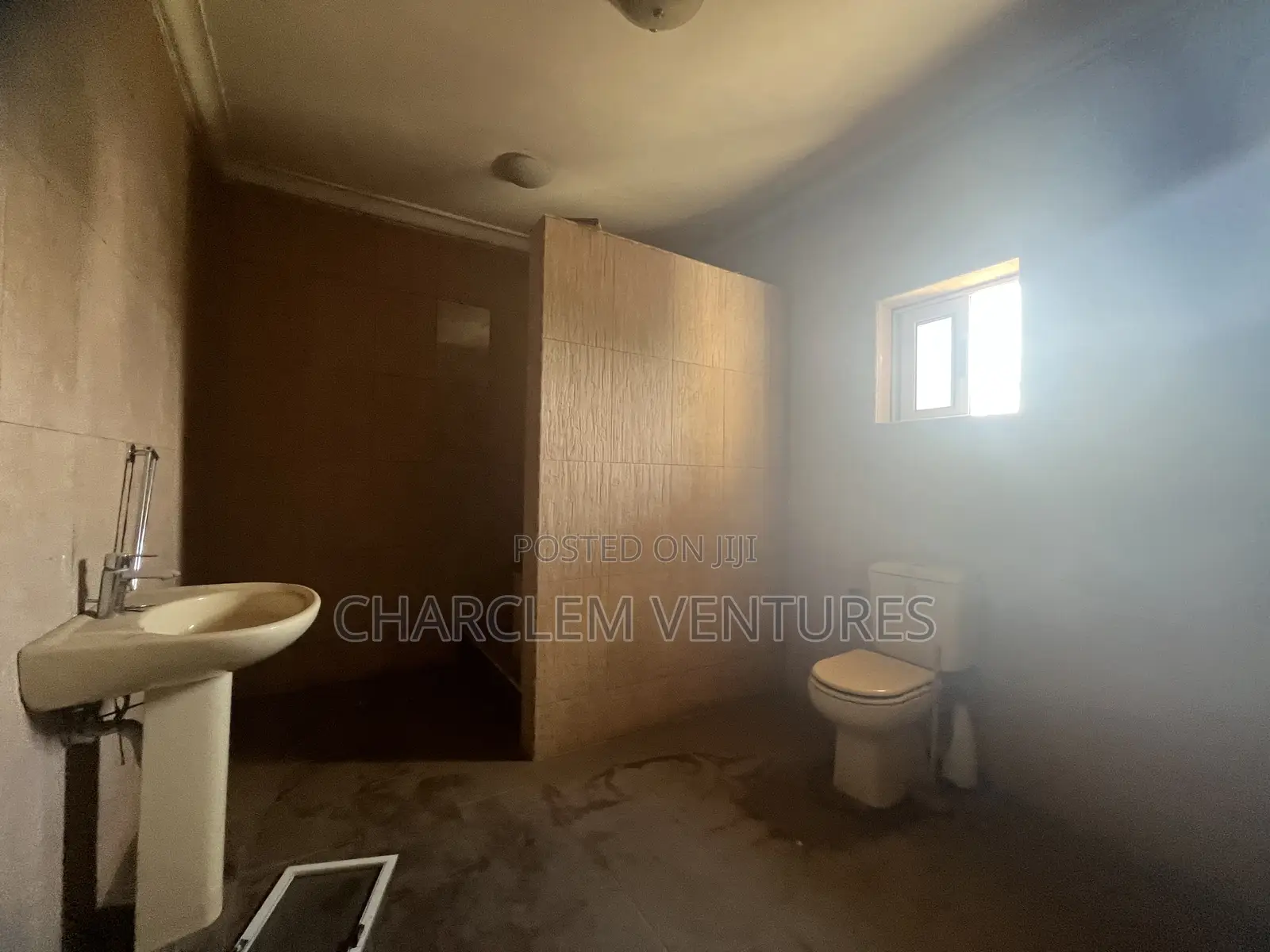 8bdrm House in Charclem Ventures, East Legon for rent