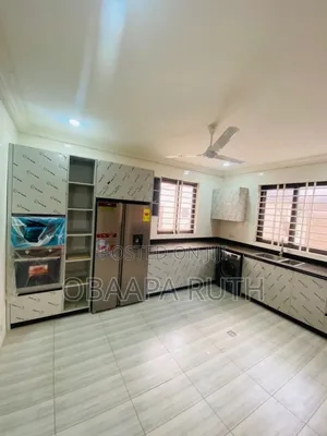 4bdrm House in Anc, East Legon for sale