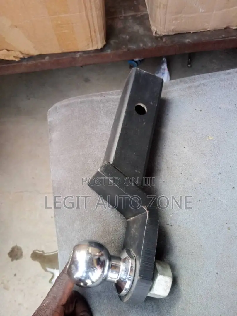Toyota Tundra,Tacoma, Hilux,L200,F-150 Towing Bar Available