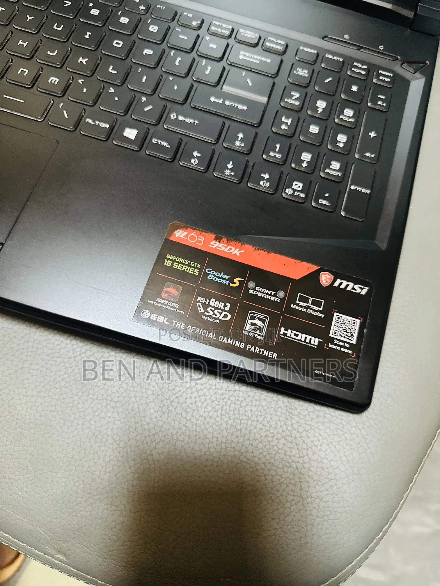 Laptop MSI GL63 8RC 16GB Intel Core i7 HDD+SSD 128GB