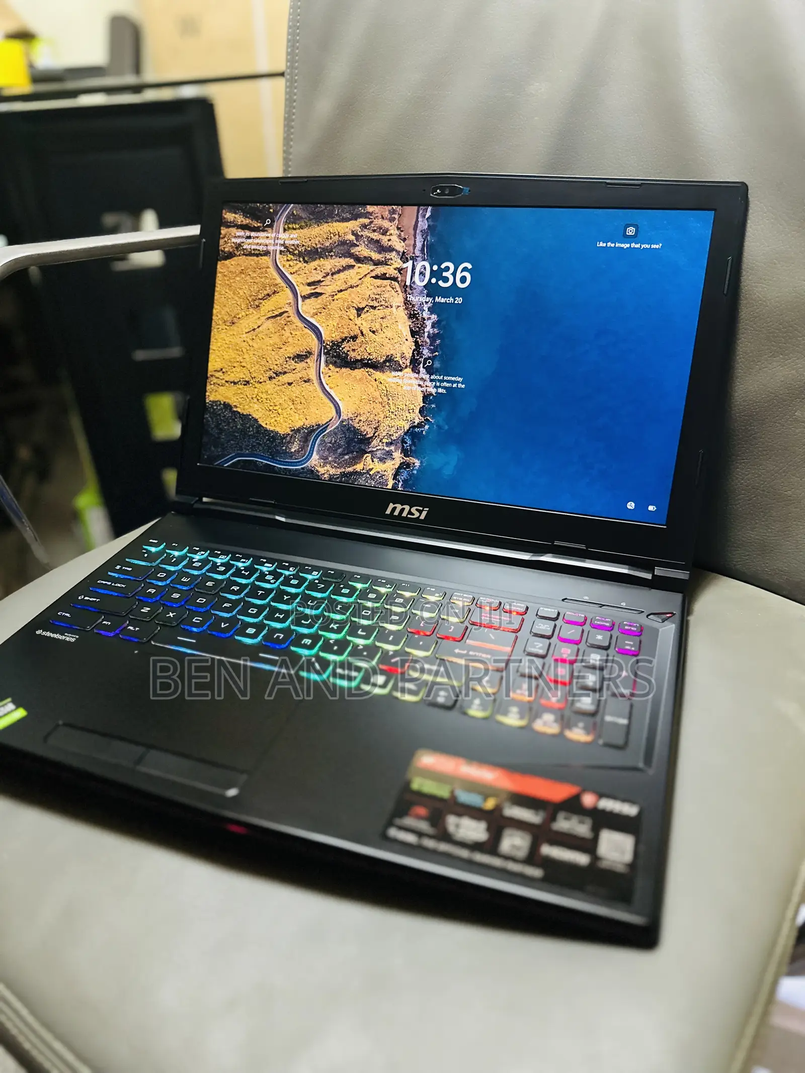 Laptop MSI GL63 8RC 16GB Intel Core i7 HDD+SSD 128GB