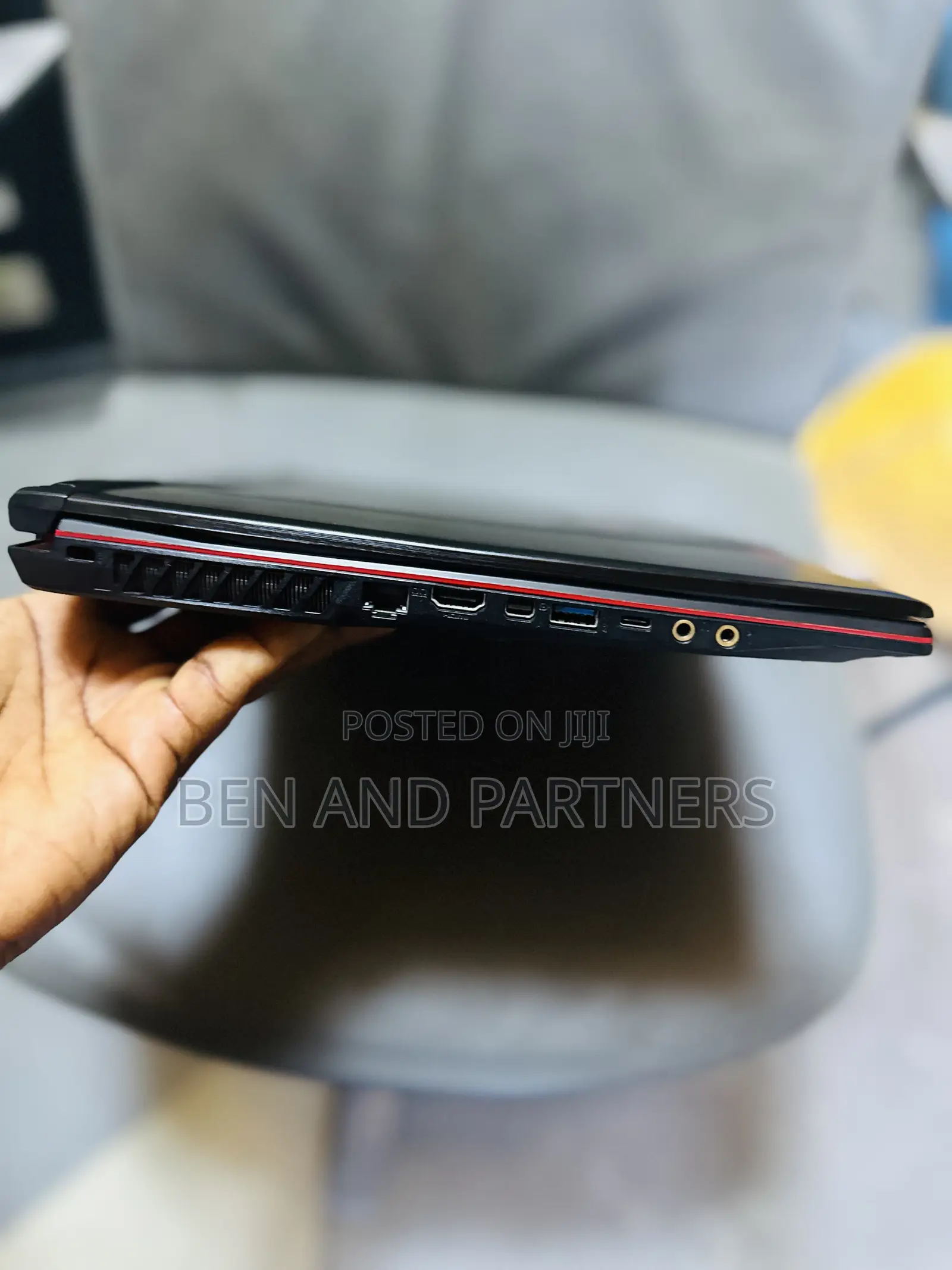 Laptop MSI GP63 Leopard 8RE 16GB Intel Core i7 HDD+SSD 128GB