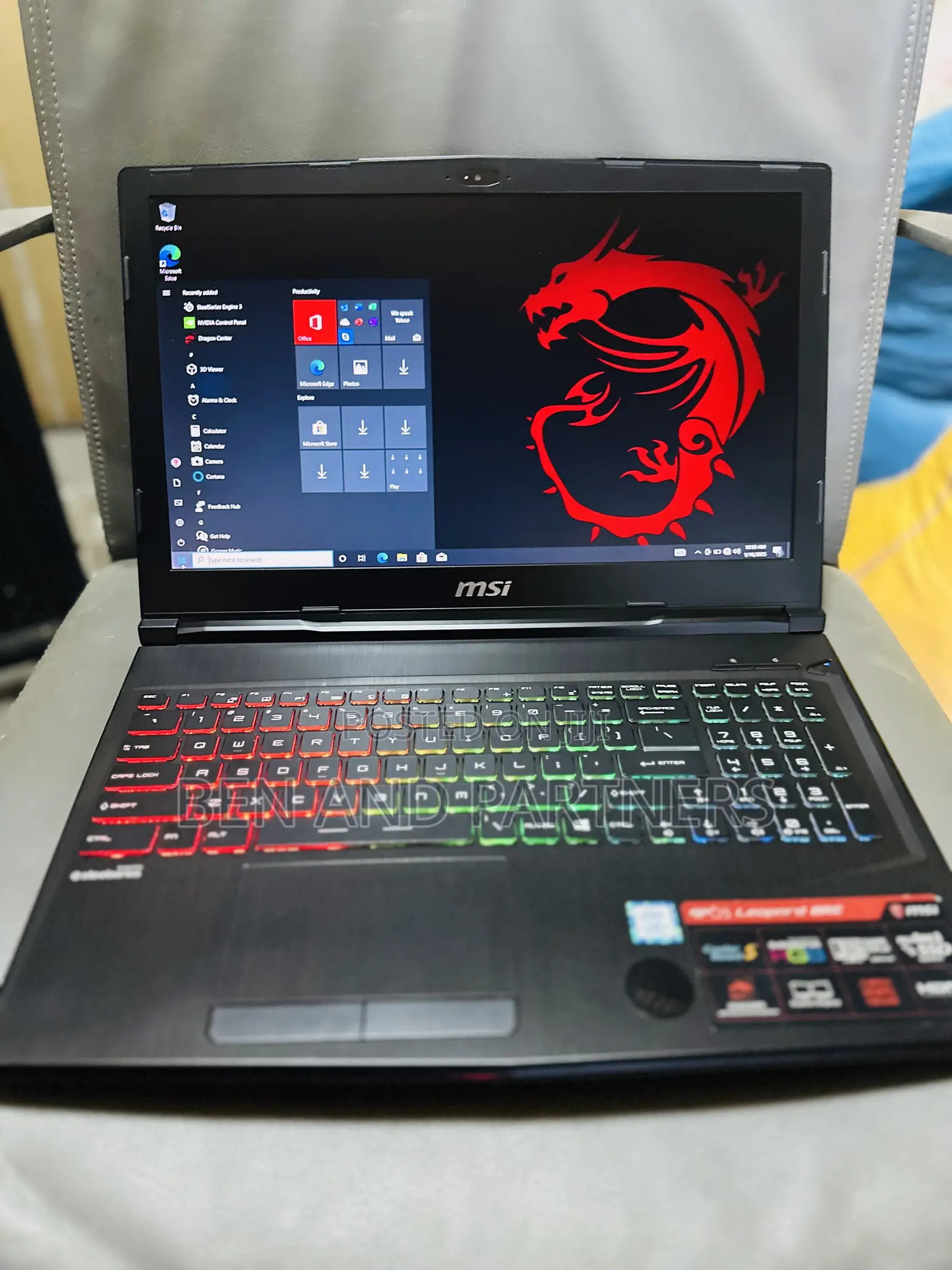Laptop MSI GP63 Leopard 8RE 16GB Intel Core i7 HDD+SSD 128GB