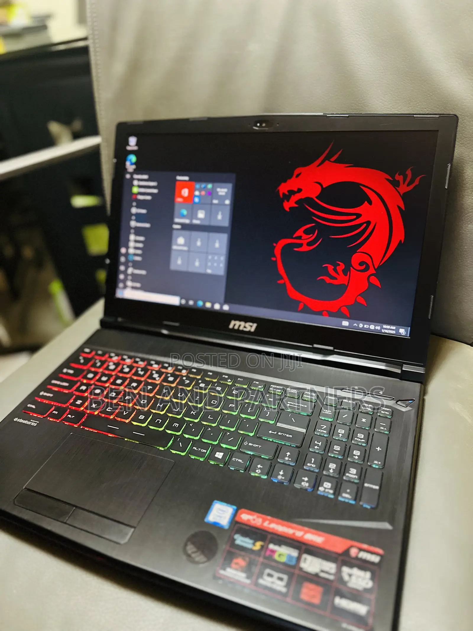 Laptop MSI GP63 Leopard 8RE 16GB Intel Core i7 HDD+SSD 128GB