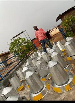 25kg Extra Large Galvanized Poultry Feeder Available