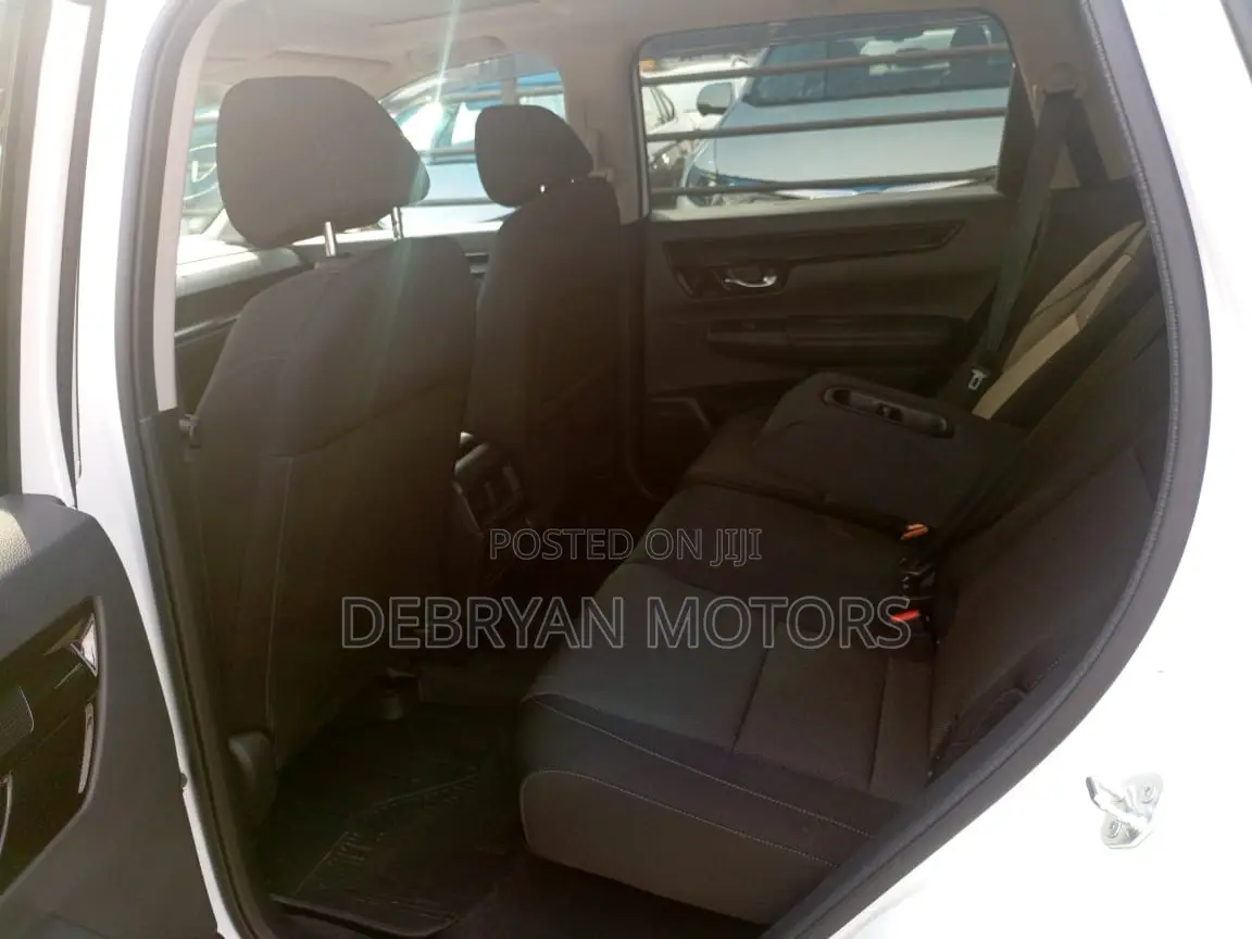 Honda CR-V 2023 White