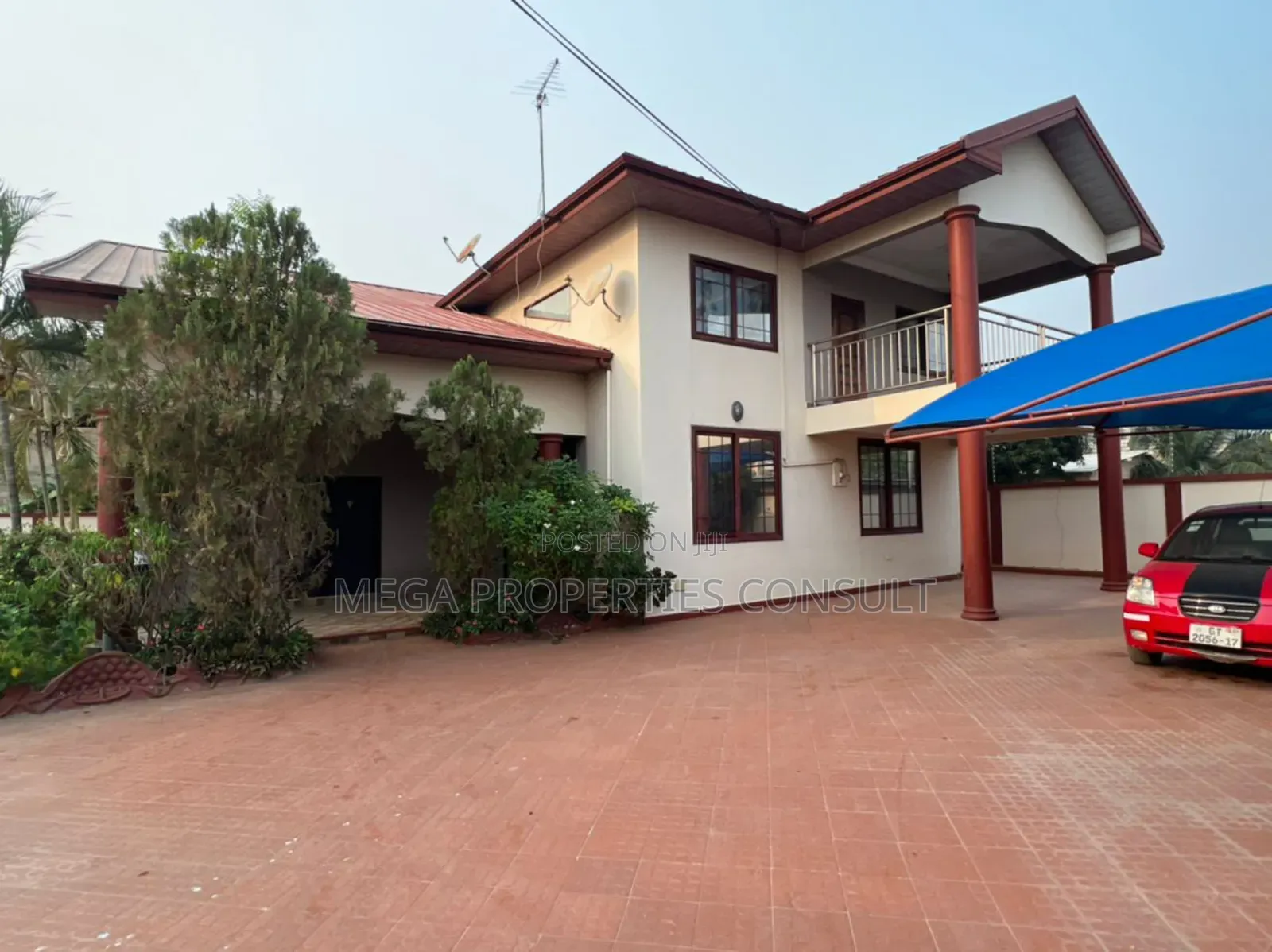 5bdrm House in Weija for sale