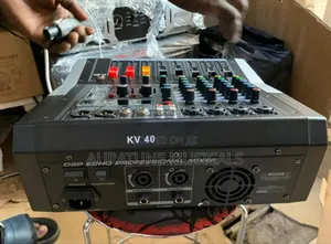 Yamaha Kv40 4-Channel Powered Mixer