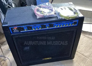 Yamaha PKS-1500 Keyboard Combo Amplifier