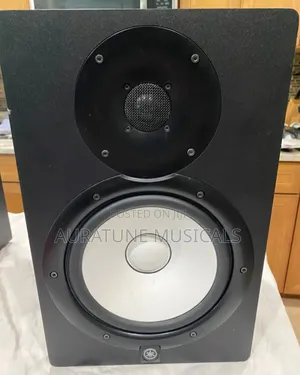 Yamaha Hs8 Powered Studio Monitors (1pair)