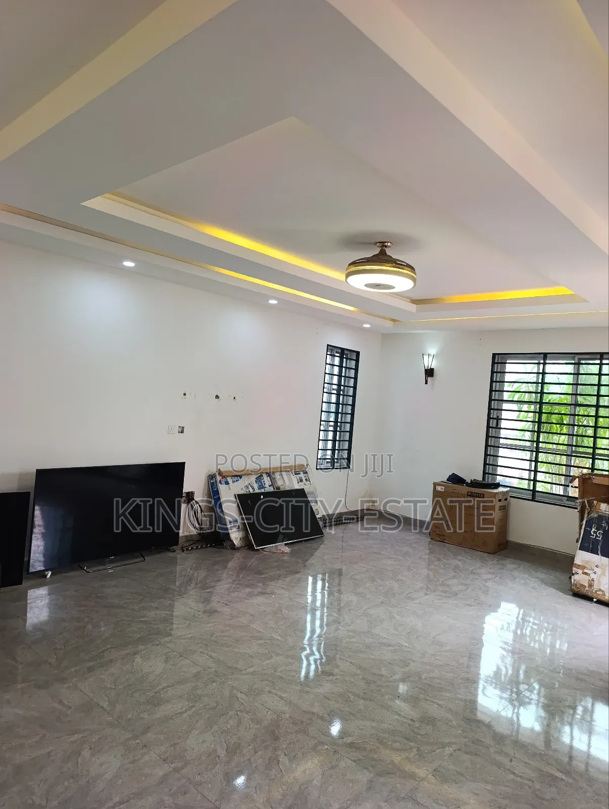 4bdrm House in White-House, Pokuase for sale
