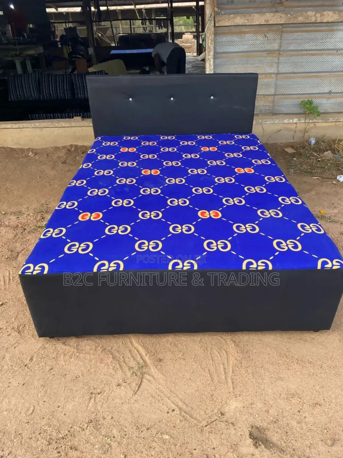 Inbuilt Double Bed