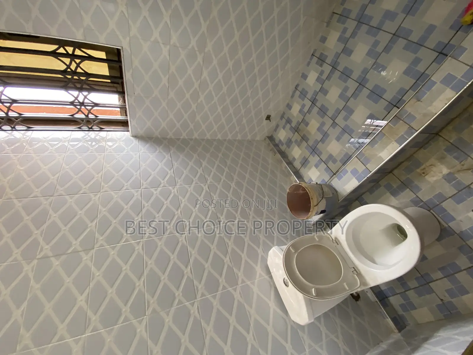 2bdrm Apartment in Amenhia Tolboot, Adenta for rent