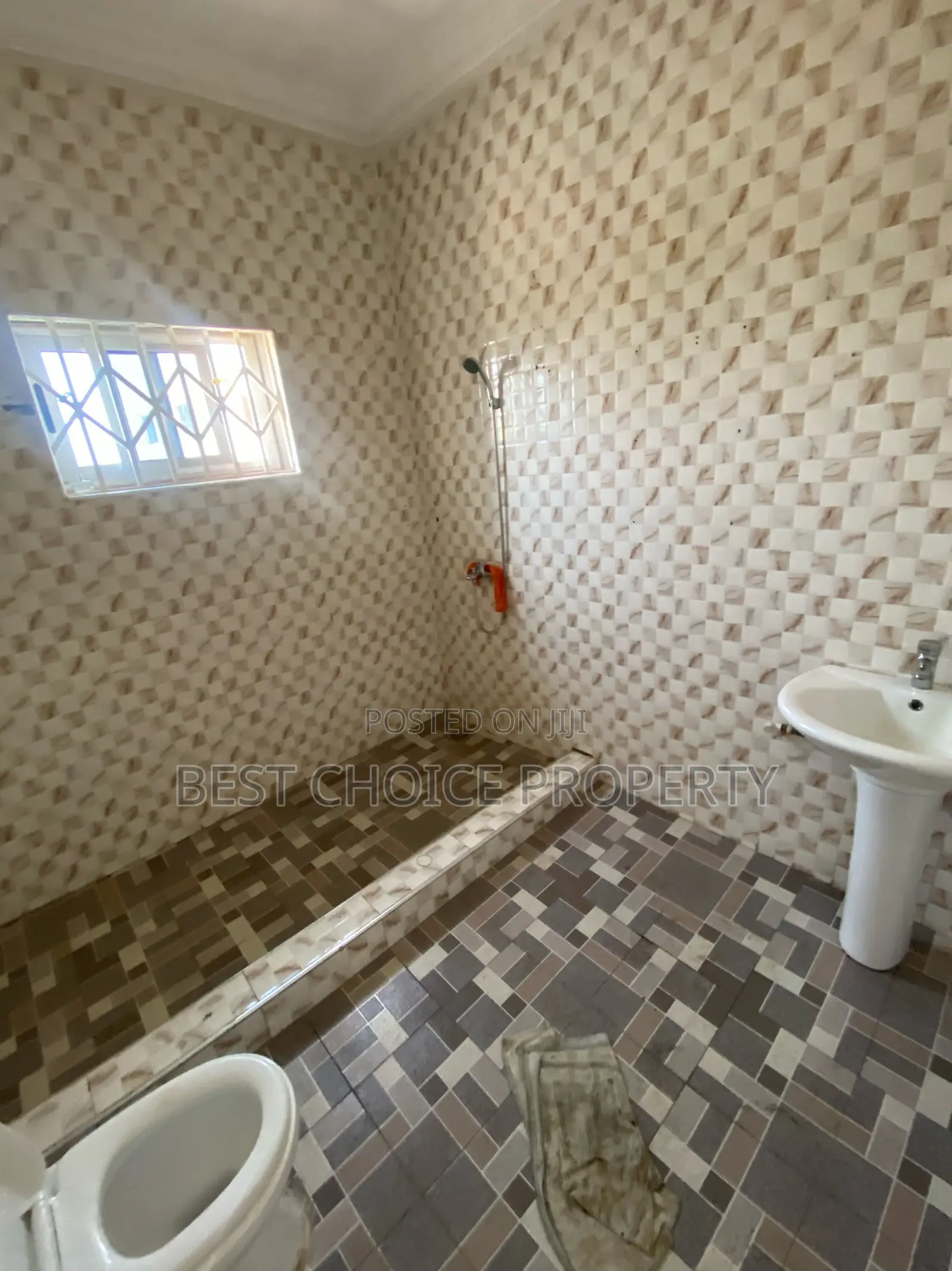 2bdrm Apartment in Lakeside Community 1 for rent
