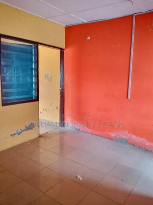 1bdrm Apartment in Community 18, Kfc, Spintex for rent