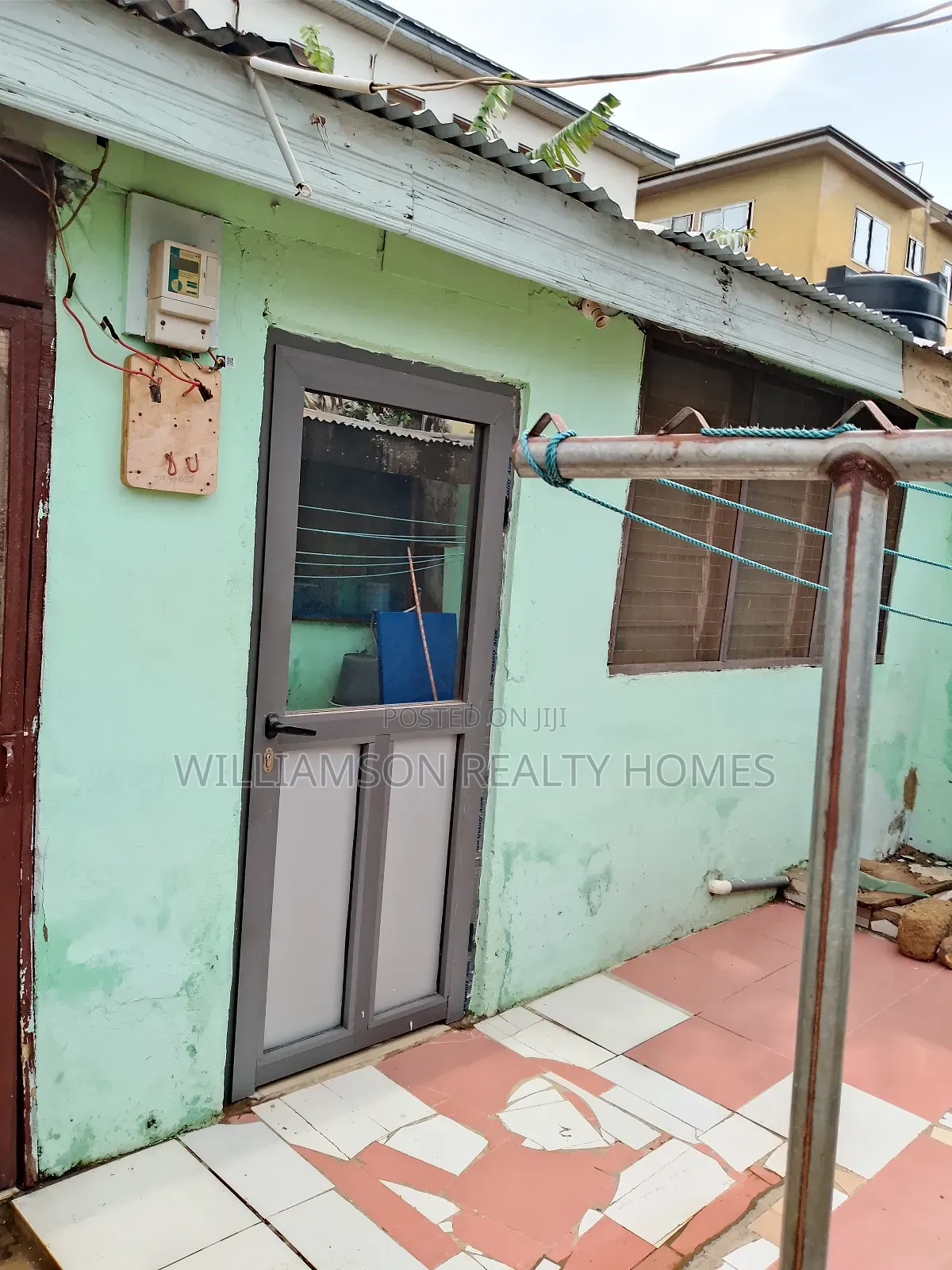 1bdrm Apartment in Community 18, Kfc, Spintex for rent