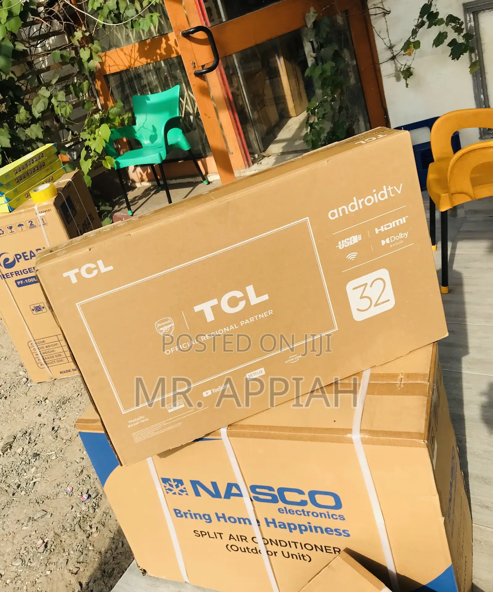 Premium Designed TCL 32s4500 Full Hd Smart Television.