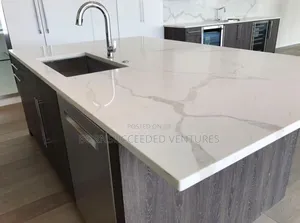 The 10ft Marble Quartz Stones