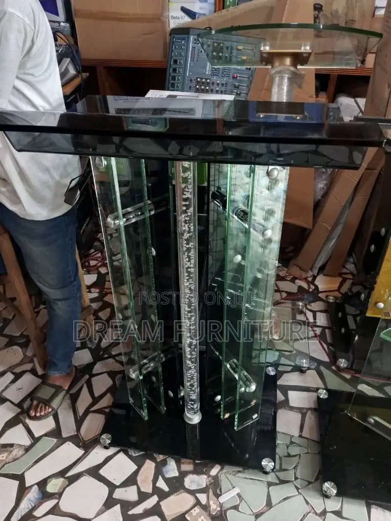 Glass Pulpit-Lh148