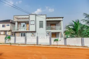 4bdrm House in Skm Properties, Ashomang Estate for sale