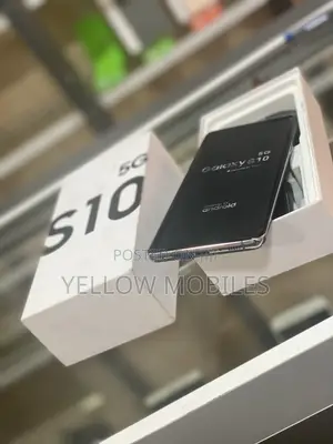 New Samsung Galaxy S10 5G 256 GB Black