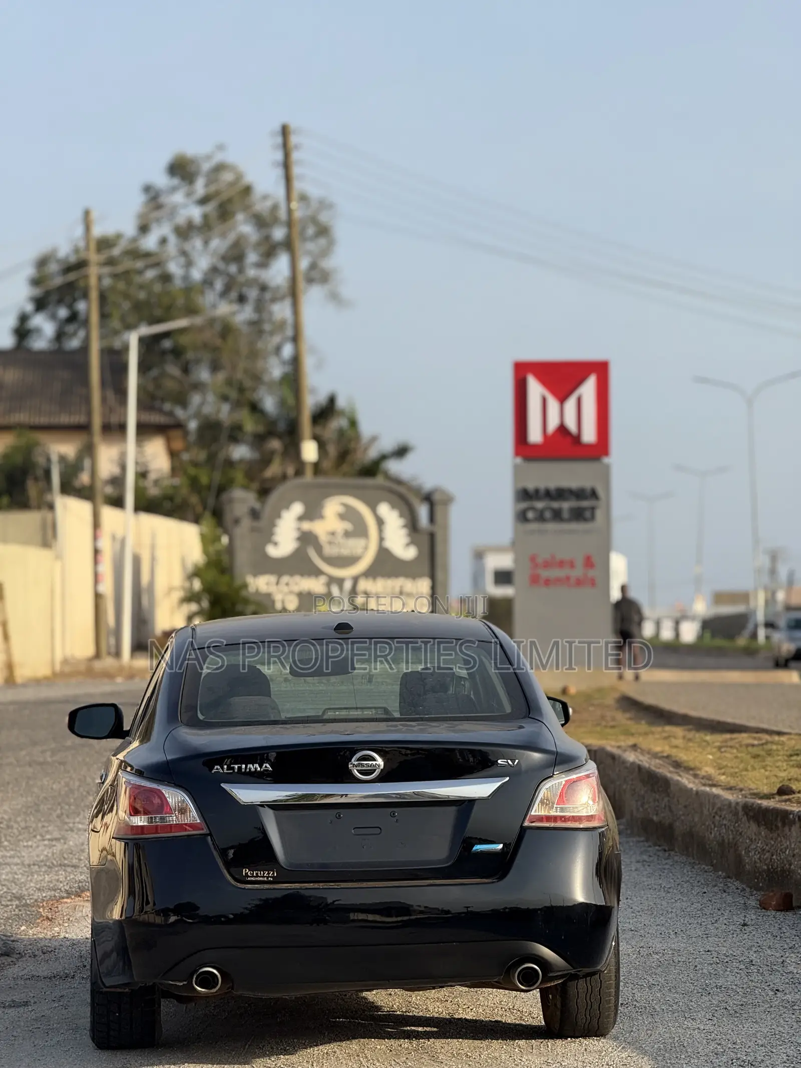 Nissan Altima 2.5 SV 4dr Sedan (2.5L 4cyl CVT) 2014 Black