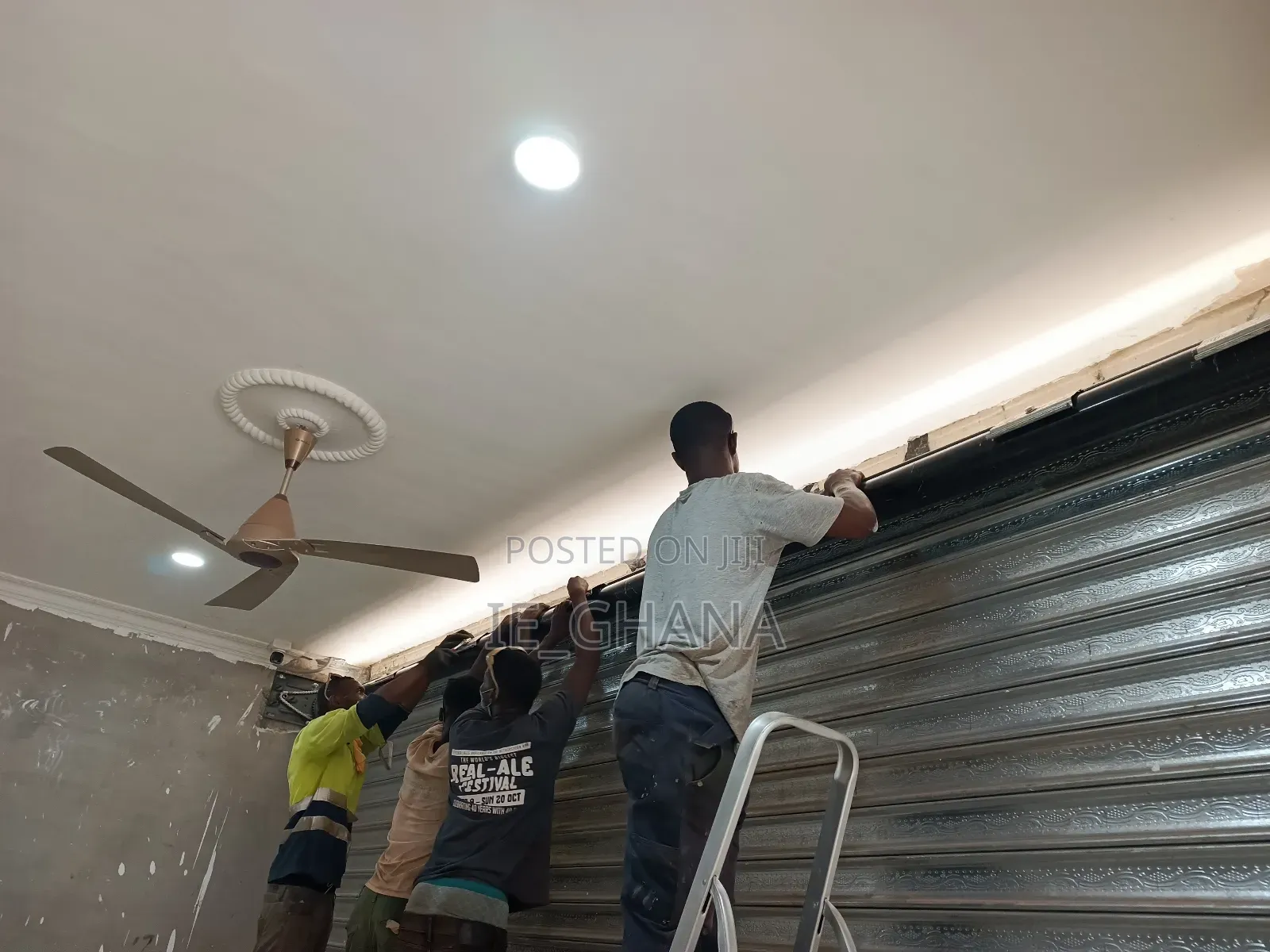 Shutter Roller Gate Installation