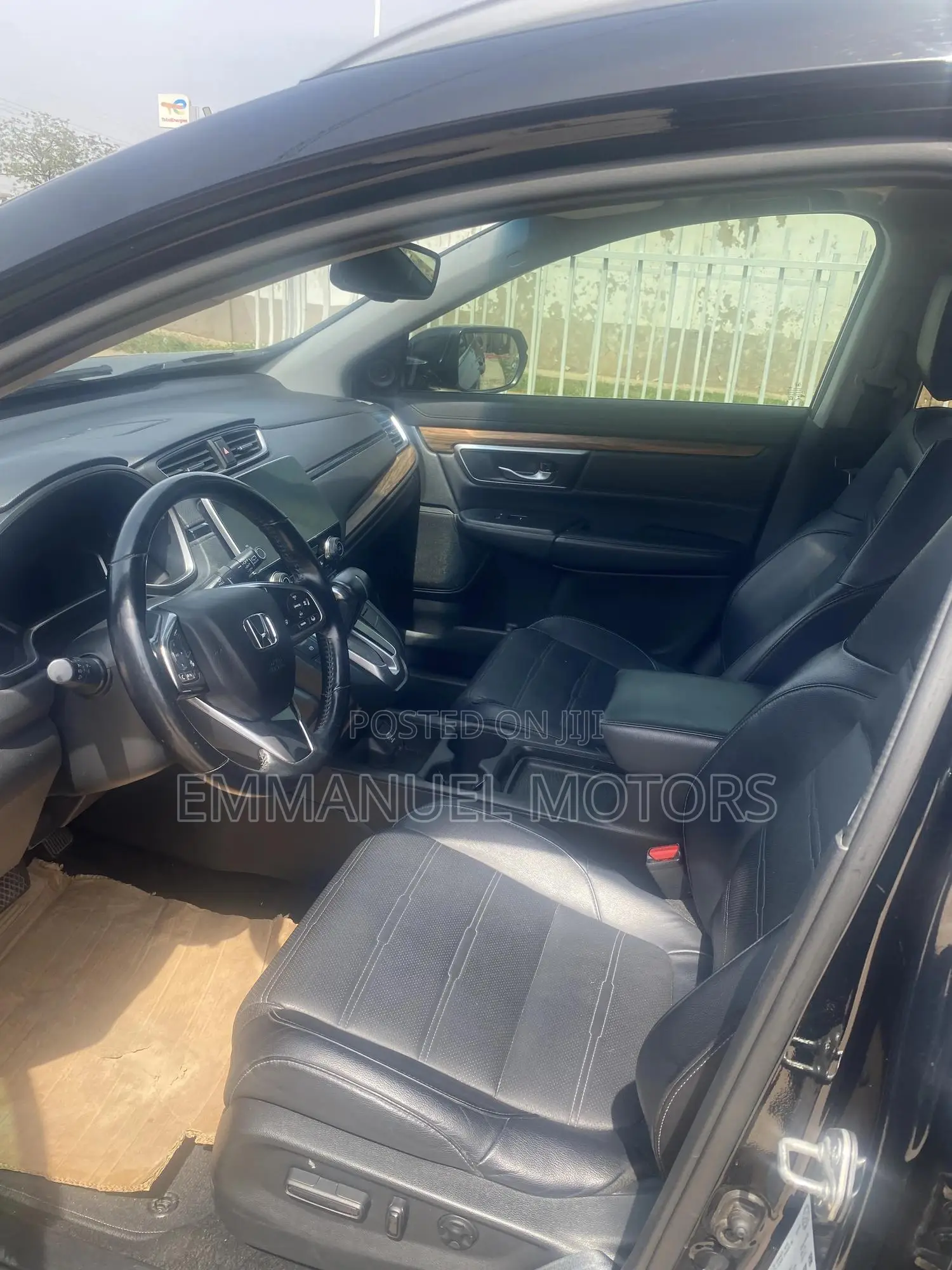 Honda CR-V Touring 4dr SUV AWD (1.5L 4cyl CVT) 2017 Black