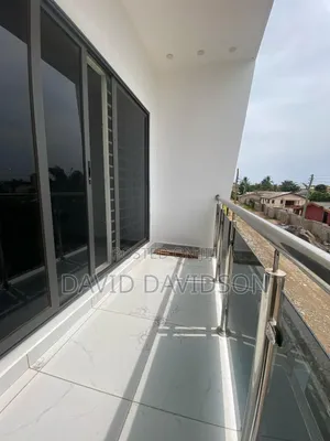 4bdrm House in 4 Bedroom Duplex, Tema Metropolitan for sale