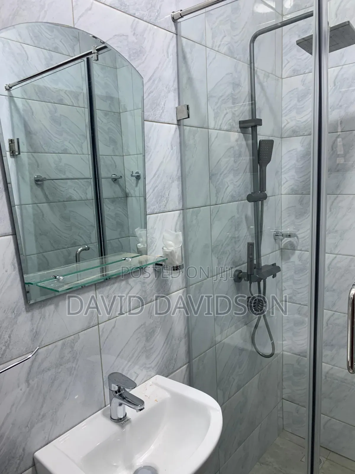 4bdrm House in 4 Bedroom Duplex, Tema Metropolitan for sale