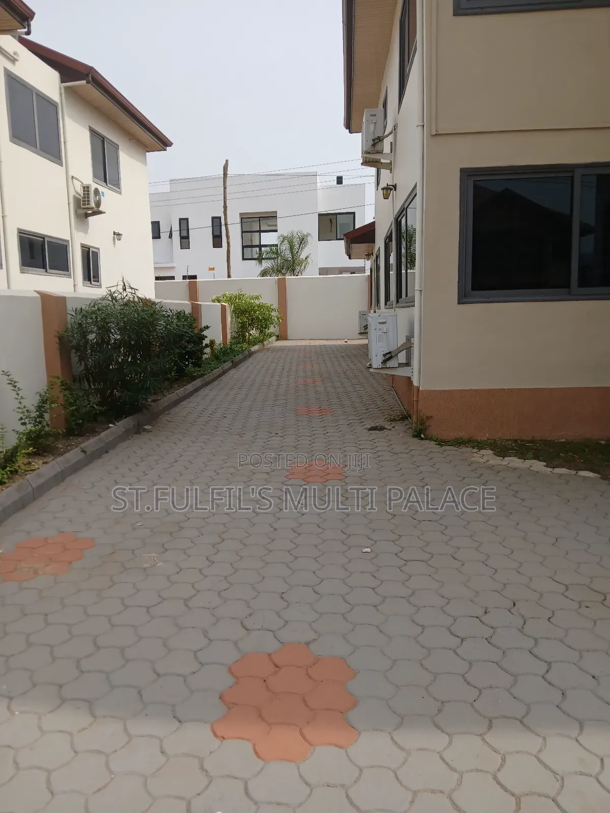 5bdrm House in Oyarifa for sale