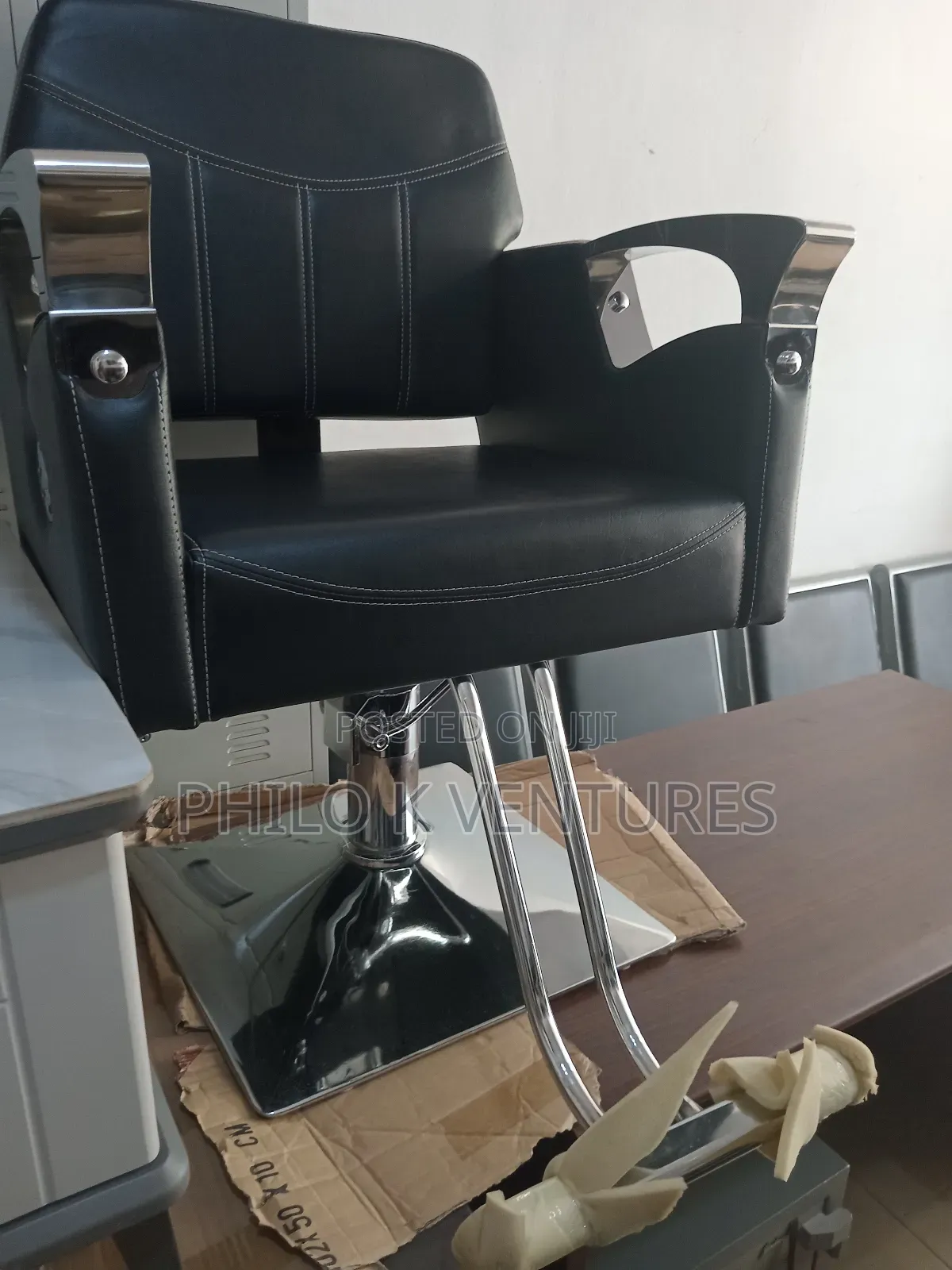 Wash Station Chair